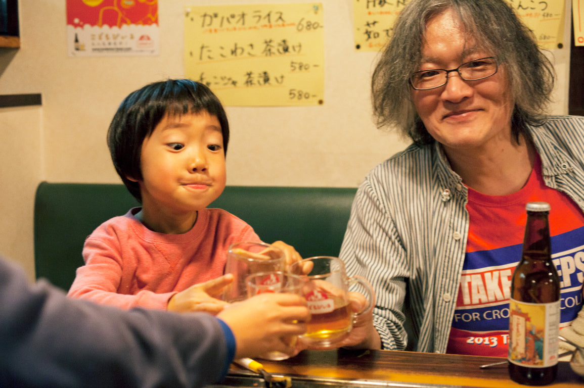 こどもびいる 330ml×12本 (ギフト箱付き) 子供も大人も乾杯!本物そっくりなこれまでにない飲みもの